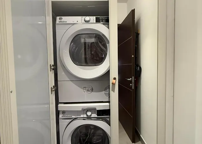 Urban Nest A 아파트